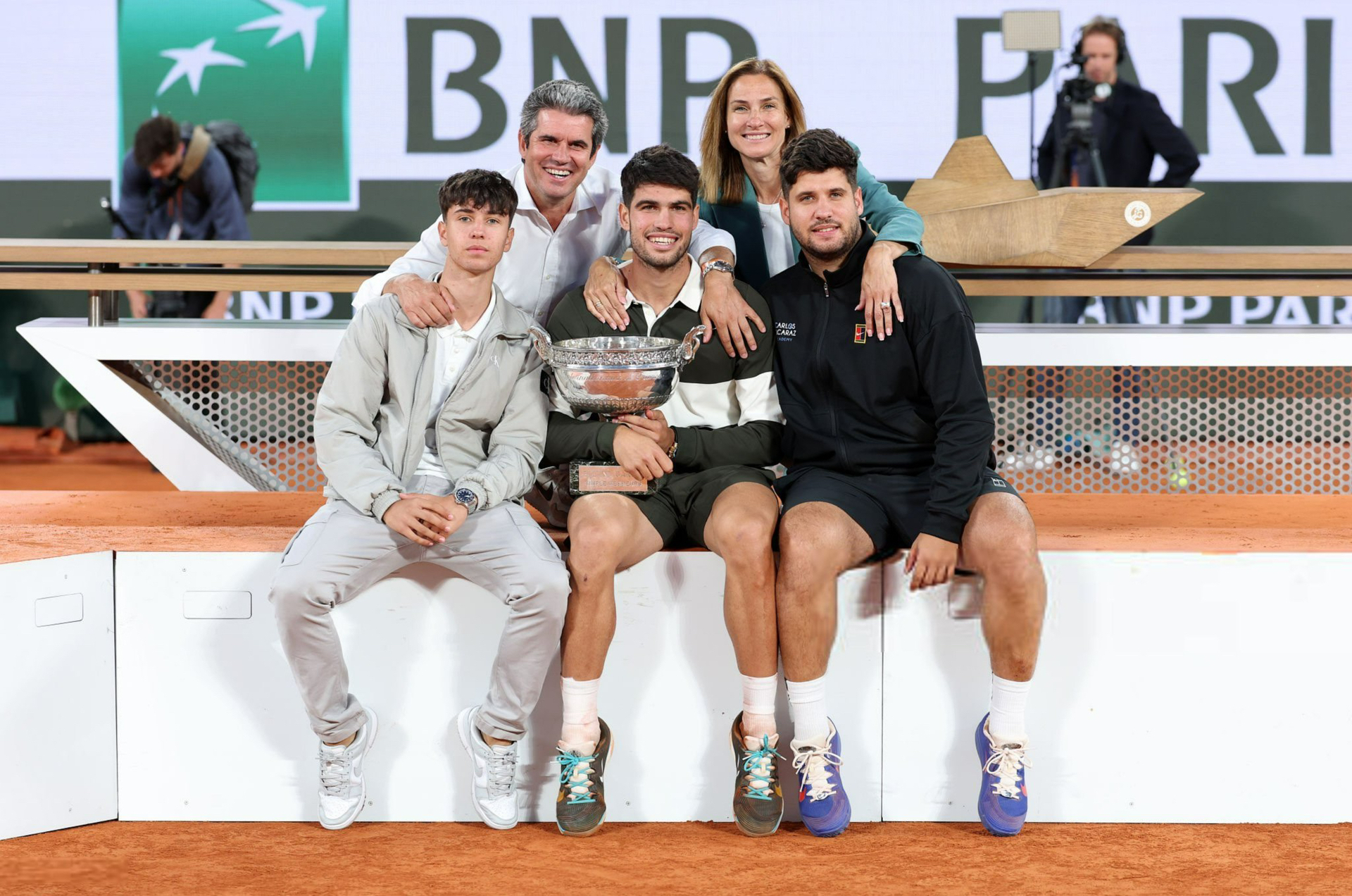 九游电脑版辅助-阿扎伦卡在尤文图斯比赛中比赛局势复杂，比赛局势复杂引发热议！热度持续攀升的简单介绍